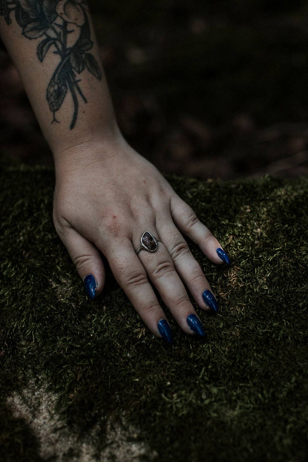 Pebble Ring | Garnet