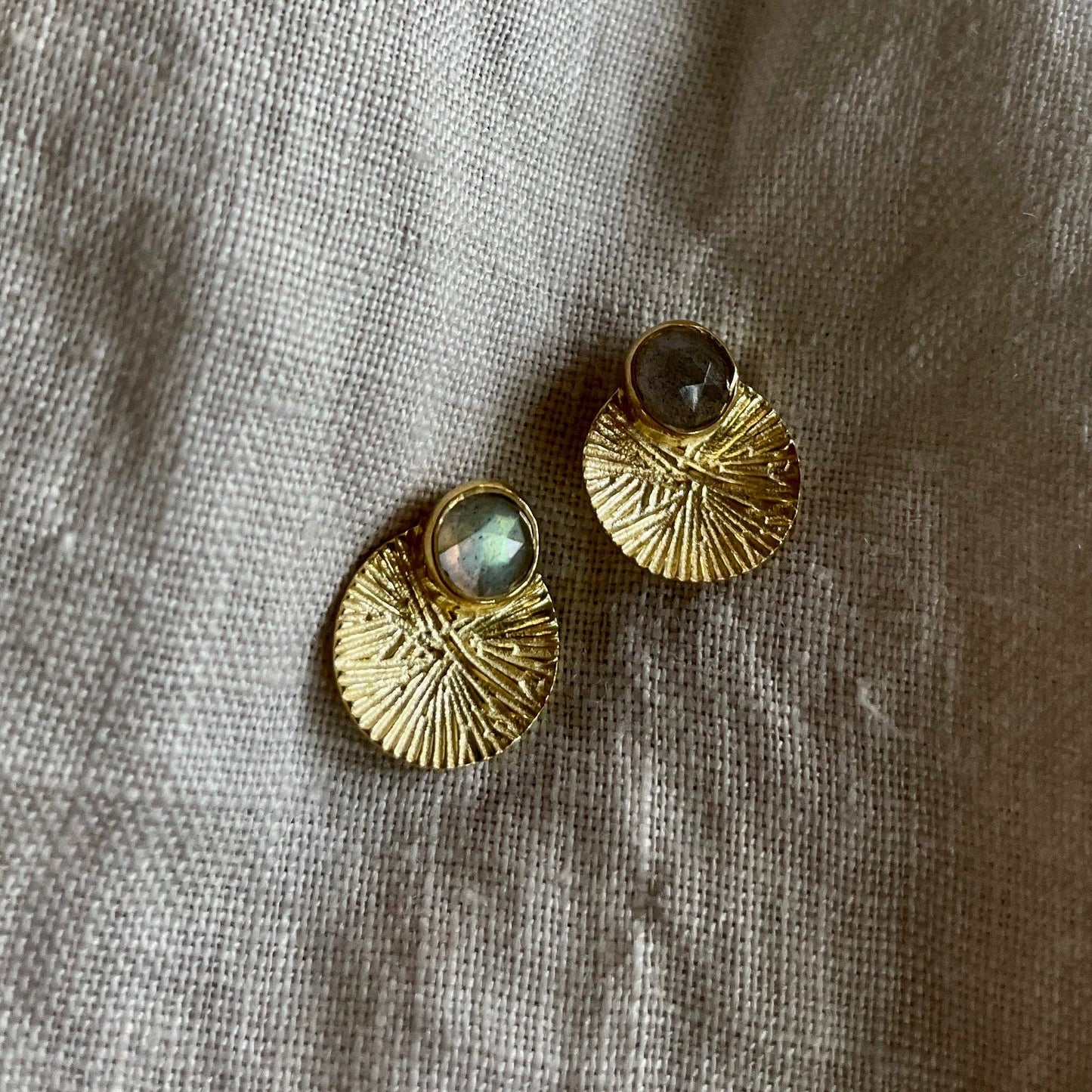 Dìon Earrings | Labradorite & Gold