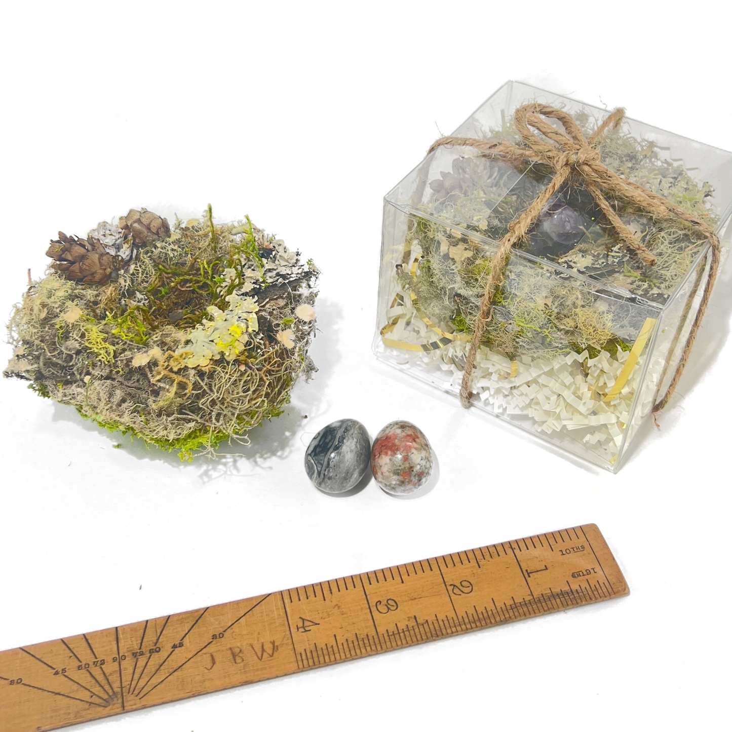 Garden Nest Crystal Altar With Dried Flowers Gemstone Eggs: Rose