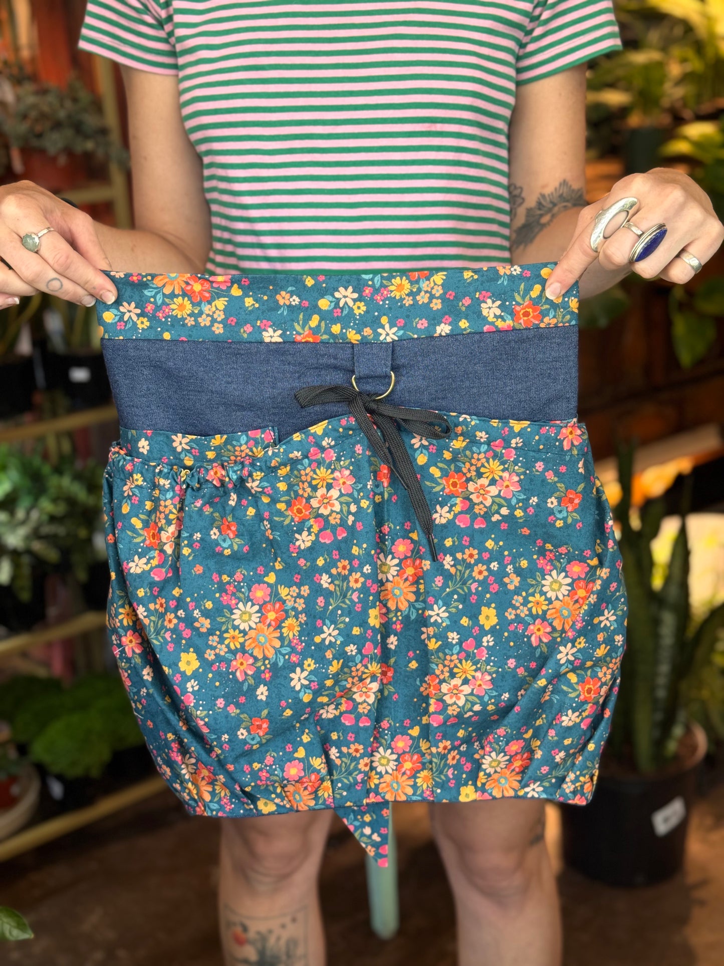 Harvesting Apron