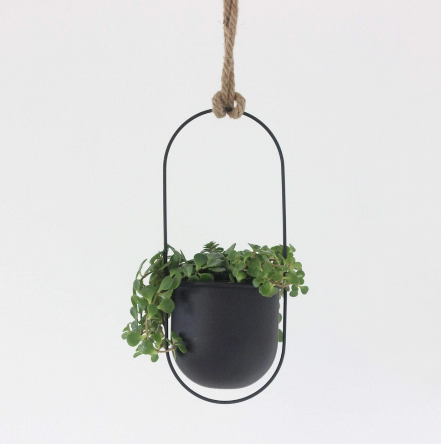 Metal Geometric Hanging | Black