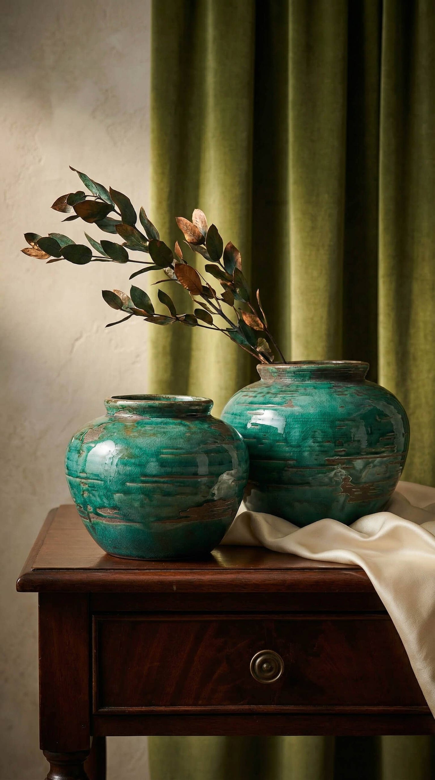 Ceramic Vase, Vintage Style, Emerald Crackle - Selva