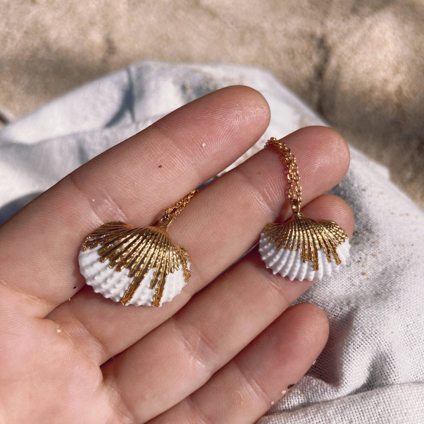 Mermaid Flat Clam Shell Necklace