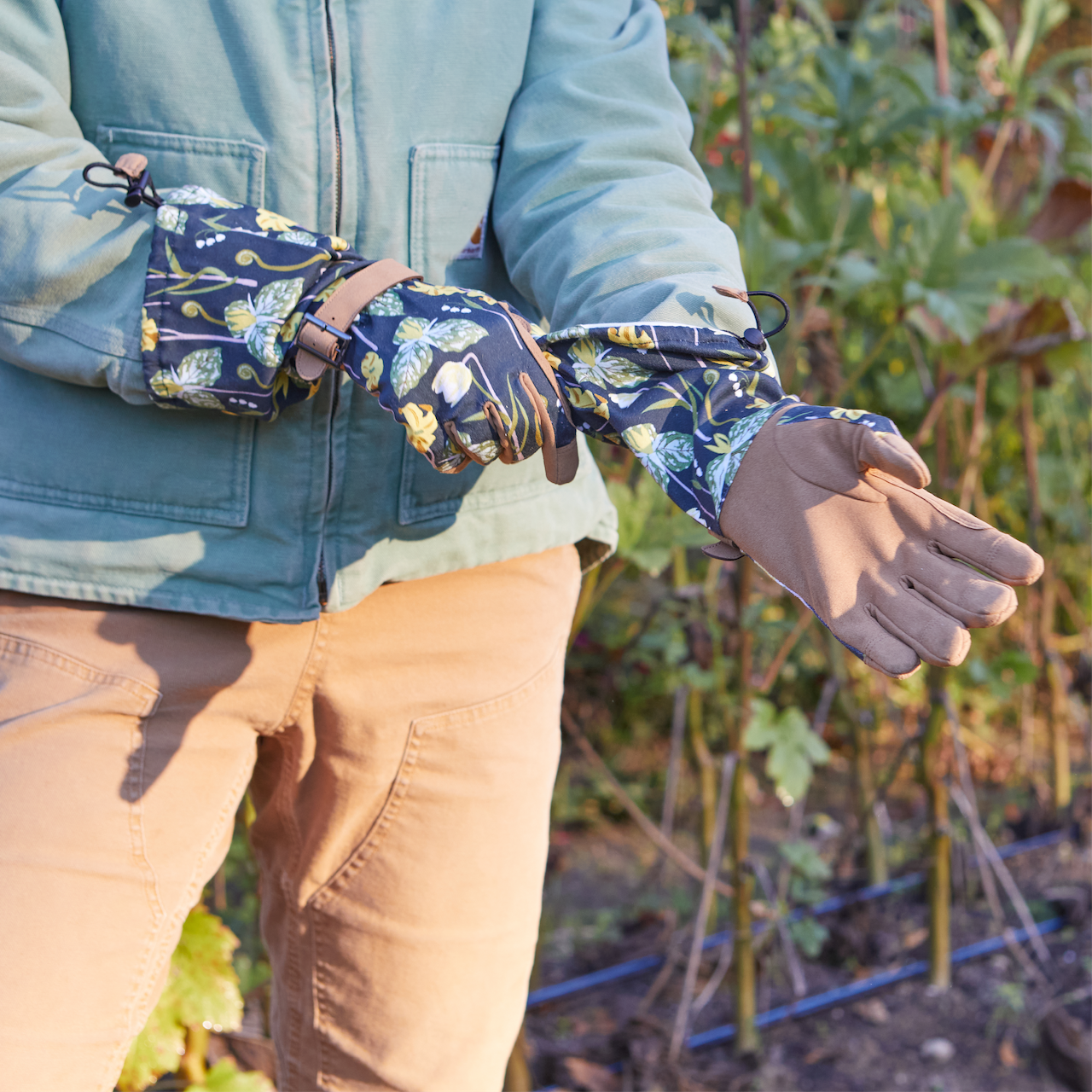Arm Saver Gloves Dark Dahlia