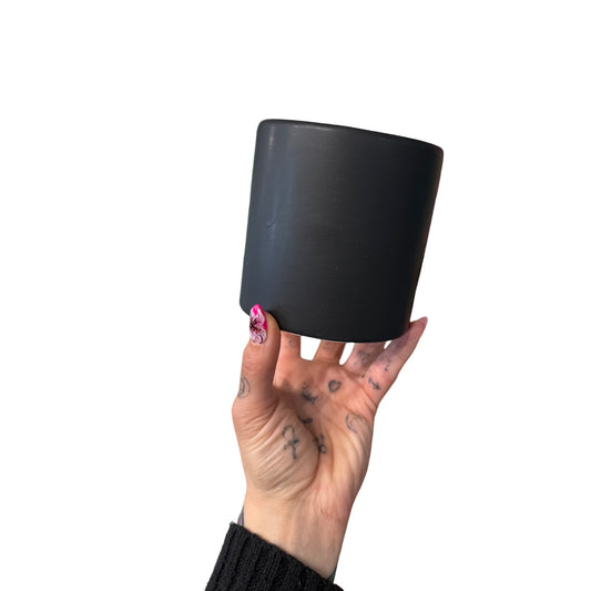 Cercle Pot Matte Black