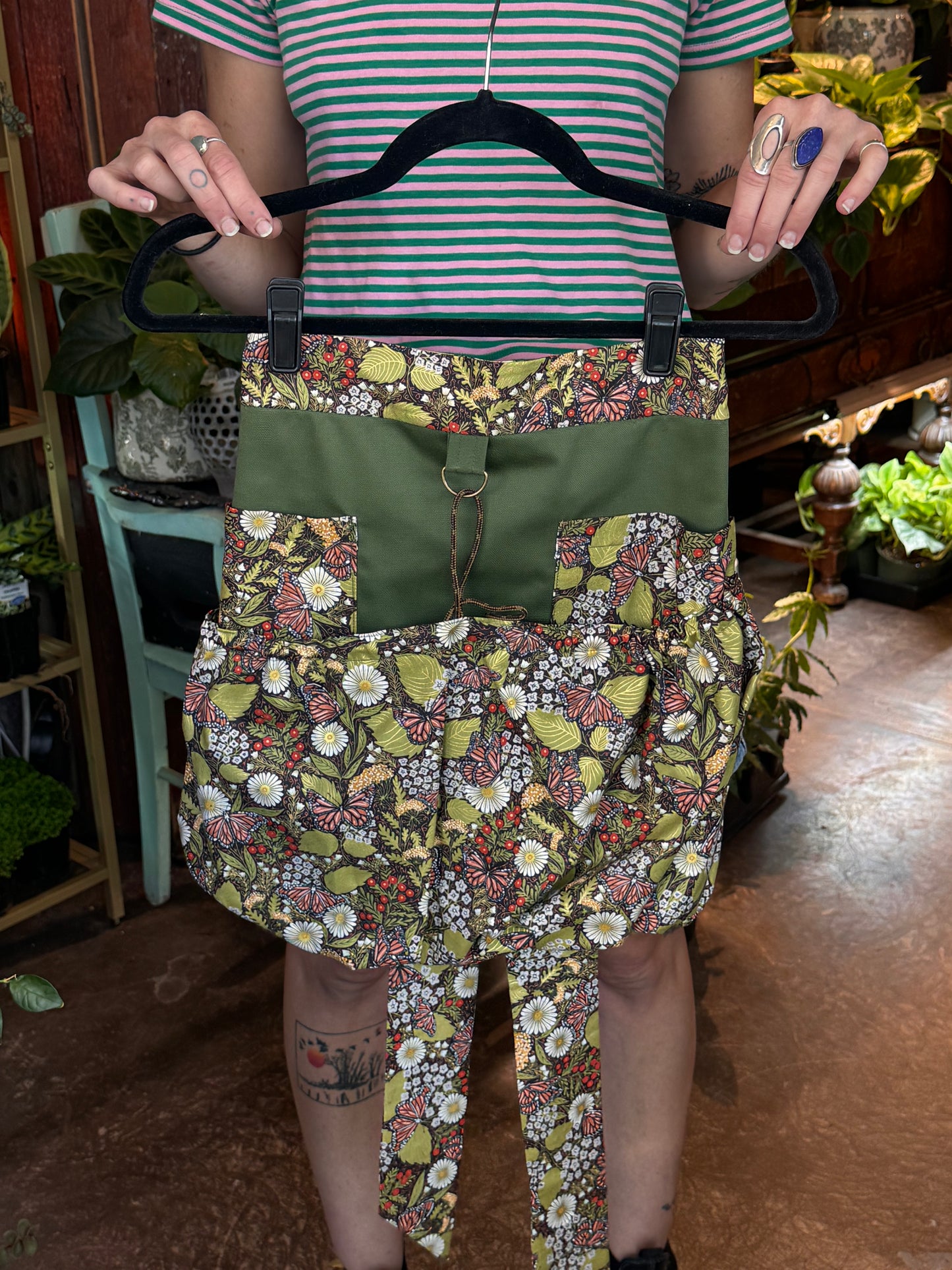 Harvesting Apron