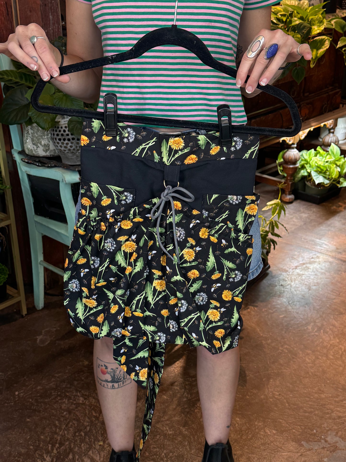 Harvesting Apron