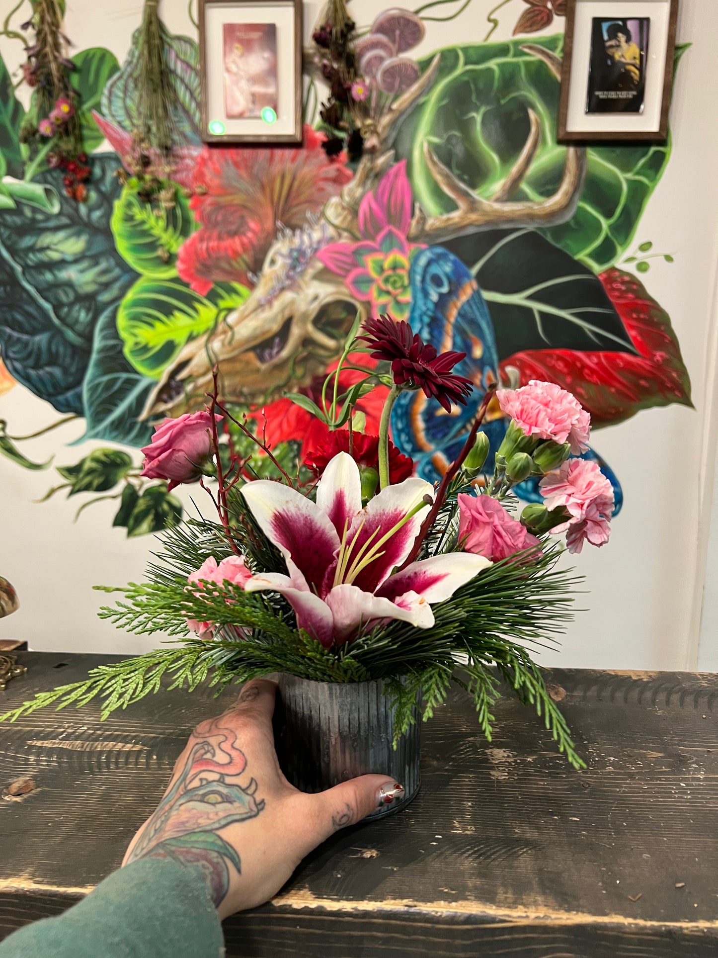 Holiday Table arrangement