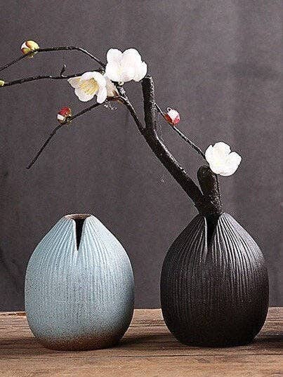 Ceramic Pyrena Vase