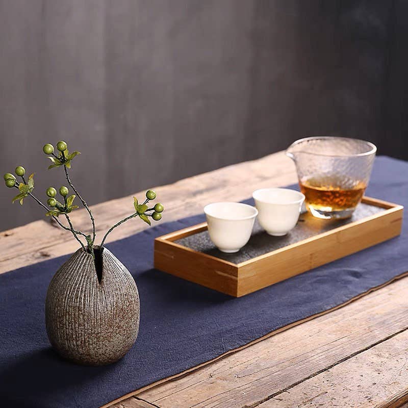 Ceramic Pyrena Vase
