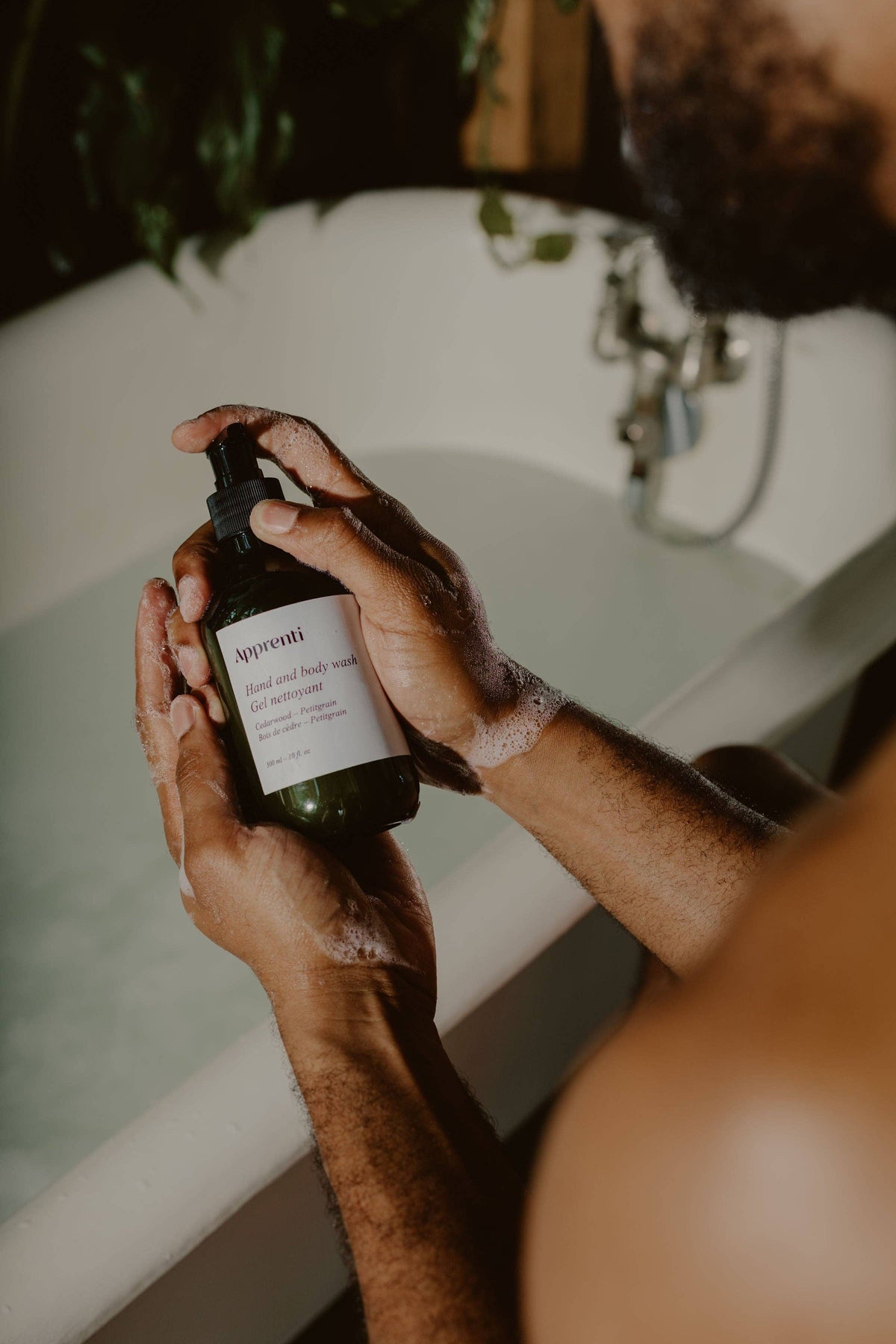 Cedarleaf & Cardamom Hand and Body Wash