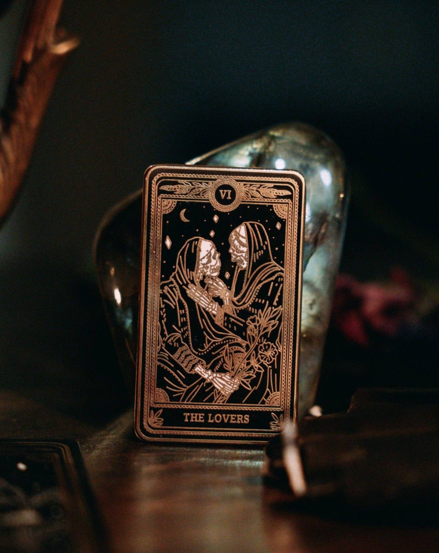 Hard-Enamel Pin - "The Lovers"