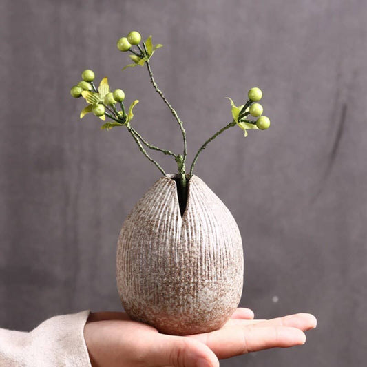 Ceramic Pyrena Vase