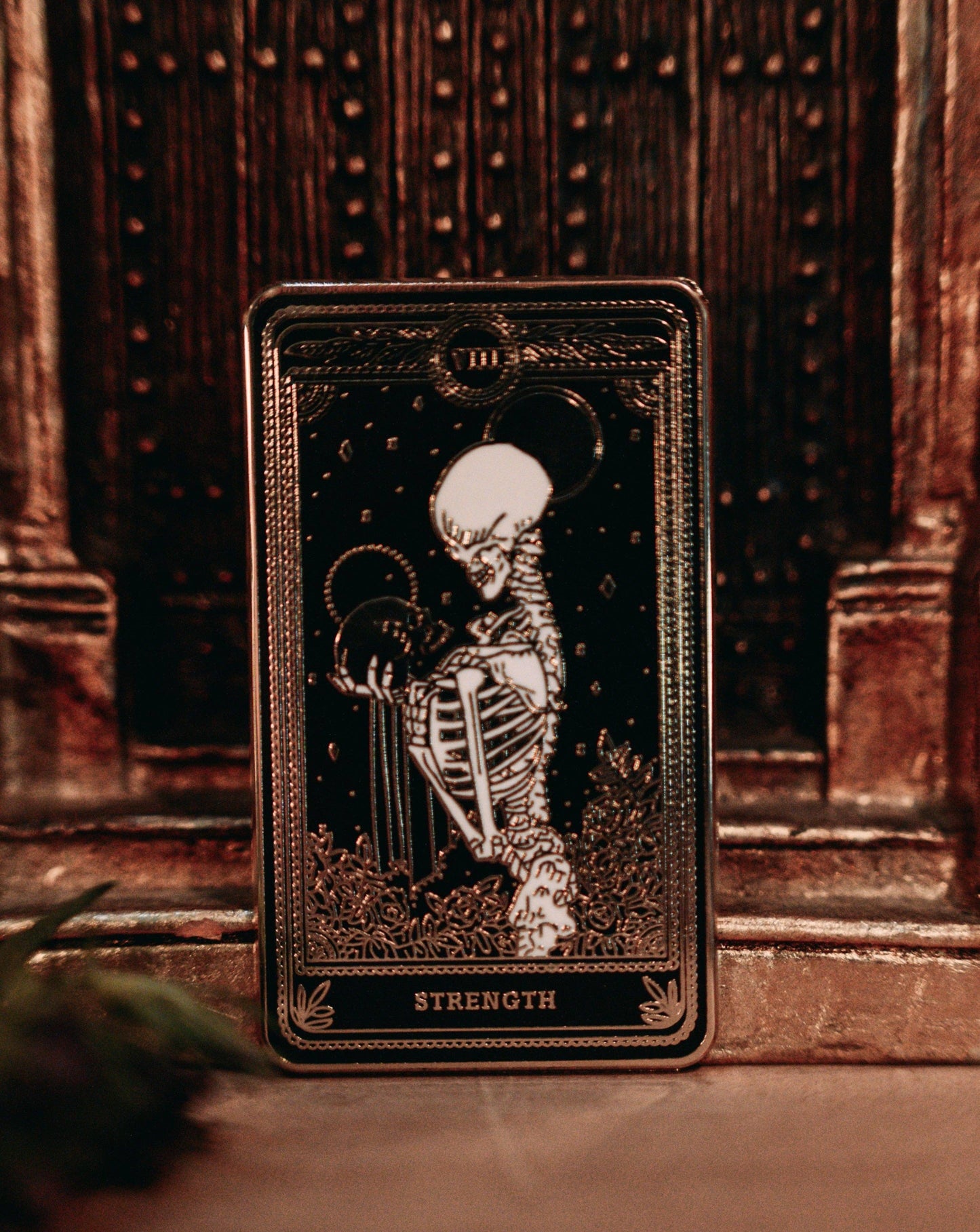 Hard-Enamel Pin - "Strength"