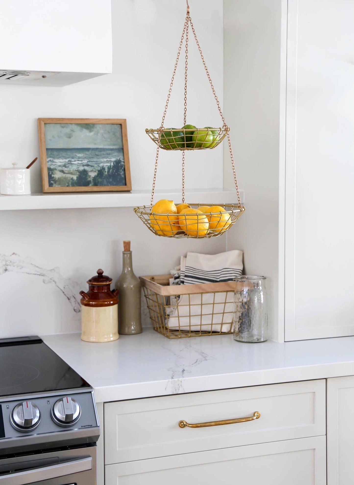 GOLD WIRE HANGING BASKET