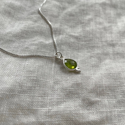 Rise Necklace | Peridot & Silver