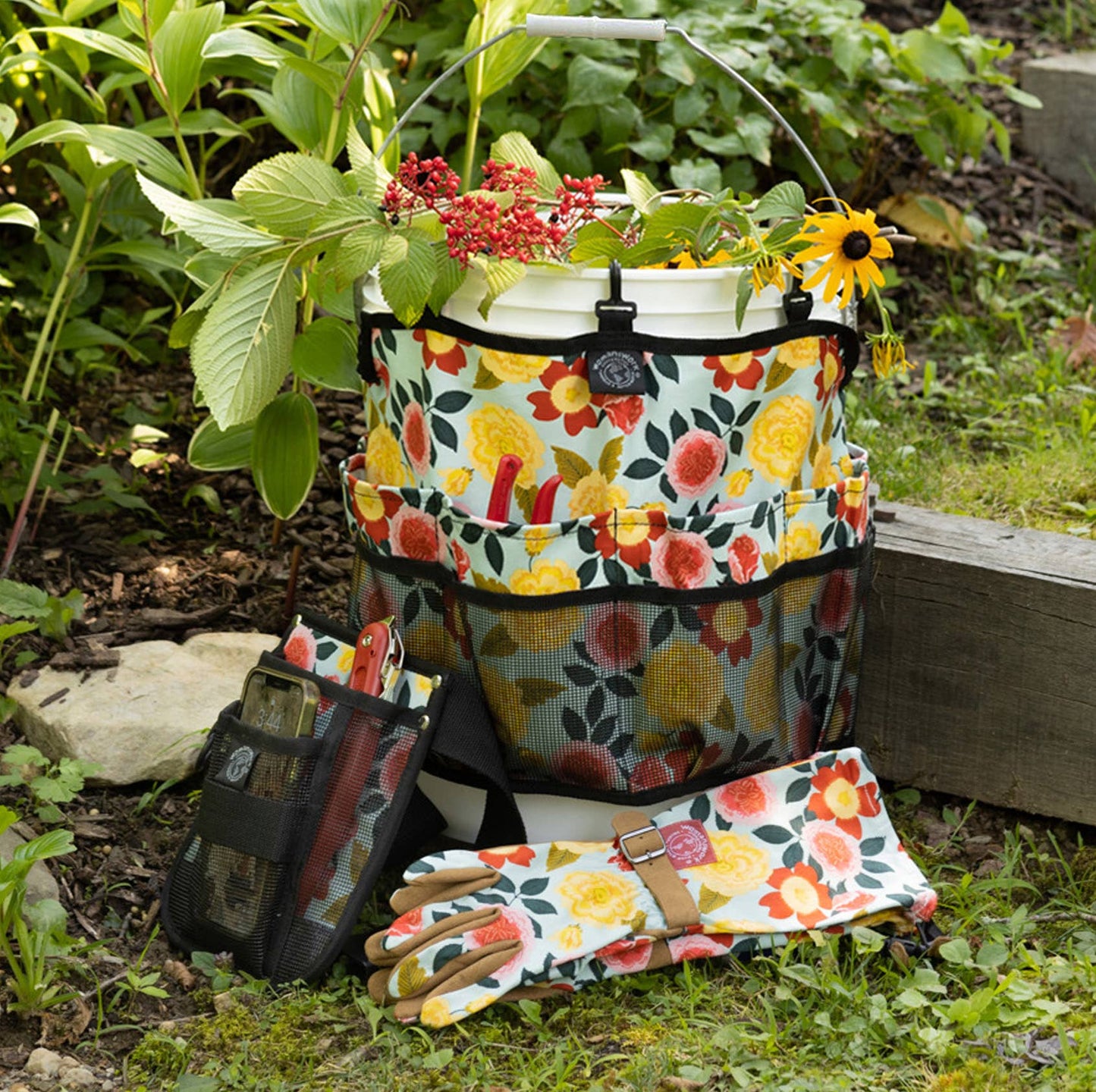 Garden Bucket Caddy | Heirloom Garden