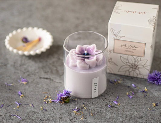 Anemone Flower Candle