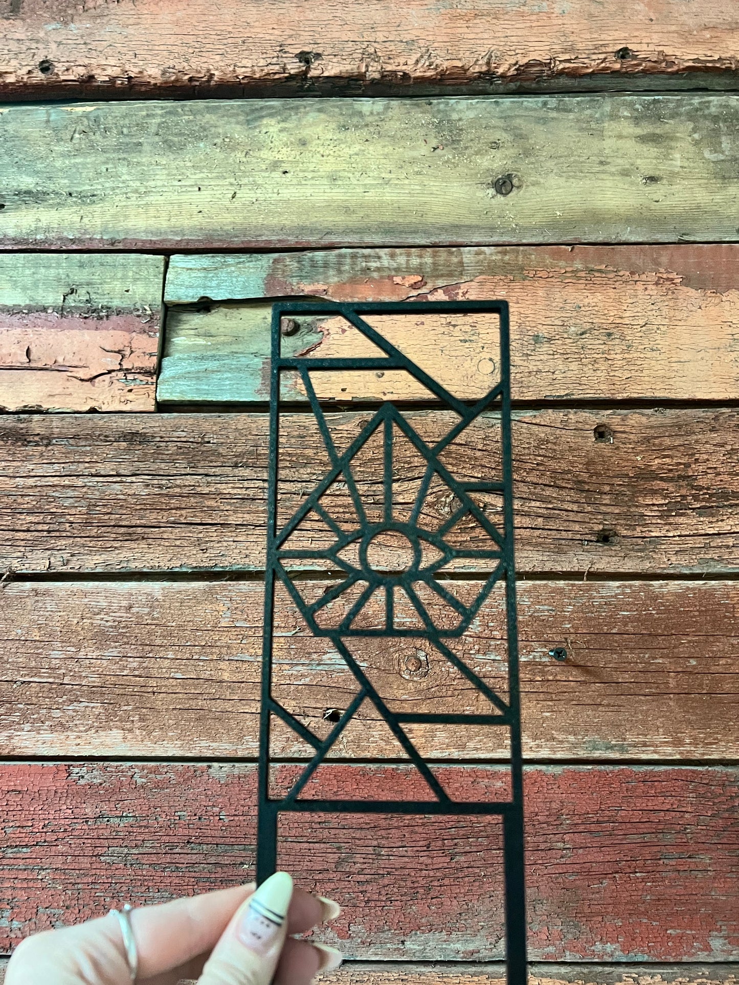 Trellis | Pine & Sprout